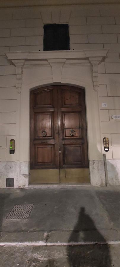 Pantofola Del Papa Luxury At Vatican Apartment Rome Exterior photo